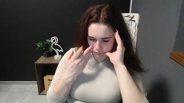 Snapshot of mini_girly chatting on February 10, 2025, 4:14 pm mini girly online show from February 10, 2025, 4:14 pm