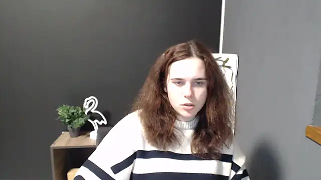 Snapshot of mini_girly chatting on February 25, 2025, 3:38 pm mini girly online show from February 25, 2025, 3:38 pm