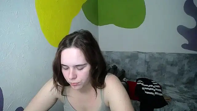 Snapshot of mini_girly chatting on March 19, 2025, 6:44 pm mini girly online show from March 19, 2025, 6:44 pm