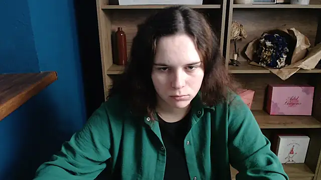 Snapshot of mini_girly chatting on October 16, 2025, 8:04 am mini girly online show from October 16, 2025, 8:04 am