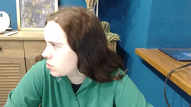 Snapshot of mini_girly chatting on November 7, 2025, 11:21 am mini girly online show from November 7, 2025, 11:21 am