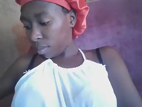 Snapshot of Hotdaily04 chatting on February 7, 2025, 9:47 am Hotdaily04 online show from February 7, 2025, 9:47 am