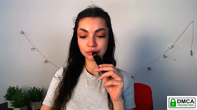 Lexi Jous online show from April 7, 2026, 10:59 am