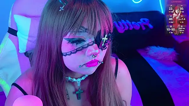 LaytonBox online show from February 18, 2025, 11:08 pm