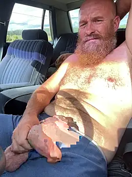 32XRedBeard online show from April 22, 2026, 8:54 pm