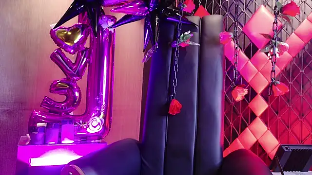 Domina-tef online show from February 14, 2026, 11:34 pm