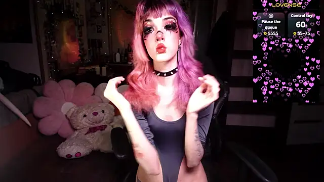 Snapshot of Ink__pleasure chatting on May 5, 2026, 12:07 am Ink pleasure online show from May 5, 2026, 12:07 am