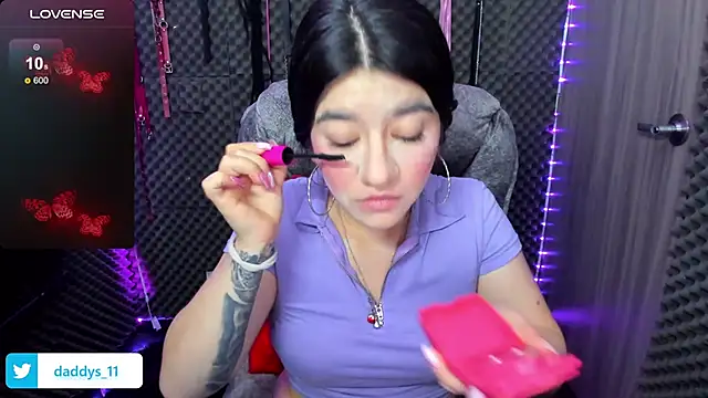 lilihot  online show from January 22, 2025, 8:28 pm