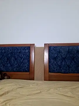 nonalona199999 online show from March 8, 2026, 10:41 am