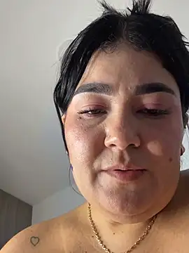 Snapshot of karla_hotgirl chatting on July 5, 2026, 4:19 am karla hotgirl online show from July 5, 2026, 4:19 am