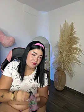 Snapshot of karla_hotgirl chatting on July 22, 2026, 1:08 am karla hotgirl online show from July 22, 2026, 1:08 am