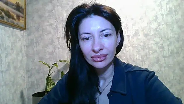 Snapshot of LissaBlossom chatting on May 8, 2026, 3:23 am LissaBlossom online show from May 8, 2026, 3:23 am