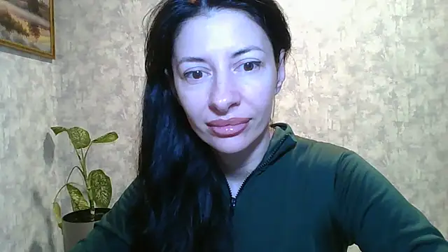 Snapshot of LissaBlossom chatting on May 20, 2026, 5:02 am LissaBlossom online show from May 20, 2026, 5:02 am