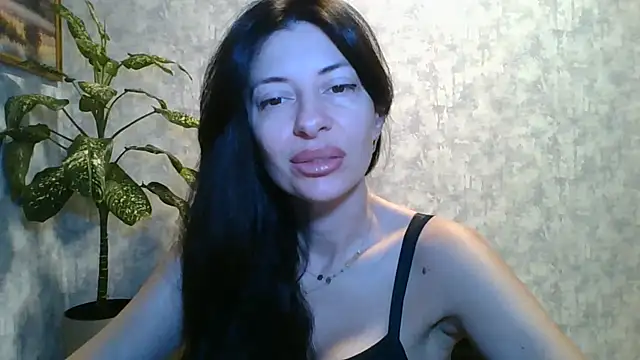 Snapshot of LissaBlossom chatting on July 9, 2026, 4:27 am LissaBlossom online show from July 9, 2026, 4:27 am
