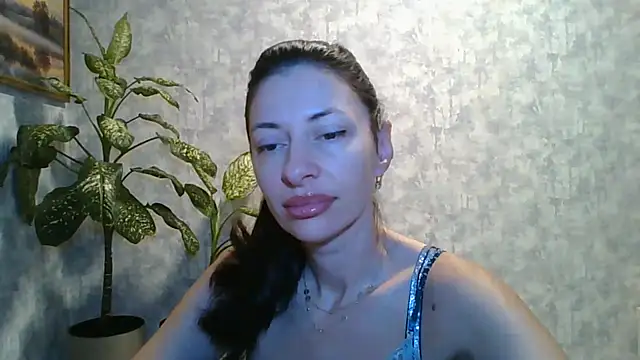 Snapshot of LissaBlossom chatting on July 22, 2026, 3:53 am LissaBlossom online show from July 22, 2026, 3:53 am