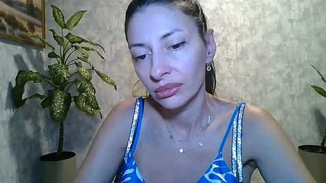 Snapshot of LissaBlossom chatting on July 29, 2026, 3:43 pm LissaBlossom online show from July 29, 2026, 3:43 pm