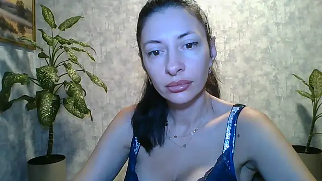 Snapshot of LissaBlossom chatting on August 2, 2026, 3:05 am LissaBlossom online show from August 2, 2026, 3:05 am