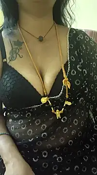 Snapshot of sriyazhini chatting on February 9, 2025, 8:54 am sriyazhini online show from February 9, 2025, 8:54 am