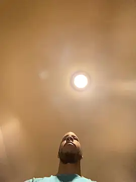 MrDaddyBbSnake online show from January 18, 2025, 11:00 pm