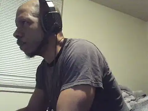 MrDaddyBbSnake online show from March 15, 2025, 7:53 am