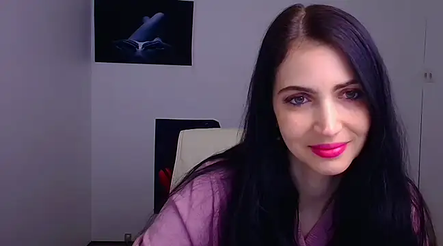 Snapshot of Amalia_amor chatting on January 25, 2025, 6:12 am Amalia amor online show from January 25, 2025, 6:12 am