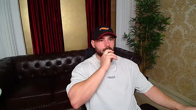 AdamJamesonn online show from November 17, 2025, 5:46 am