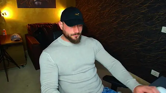 AdamJamesonn online show from May 1, 2026, 5:12 am