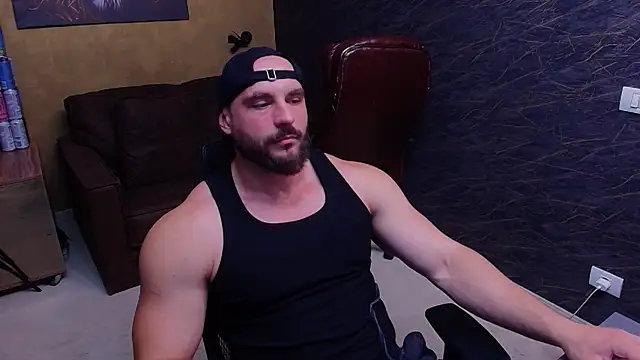 Snapshot of AdamJamesonn chatting on June 17, 2026, 5:10 am AdamJamesonn online show from June 17, 2026, 5:10 am