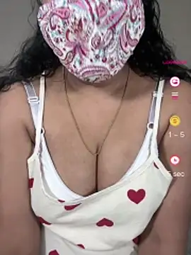 Snapshot of ArathyNambyarMallu chatting on June 2, 2026, 10:56 pm ArathyNambyarMallu online show from June 2, 2026, 10:56 pm