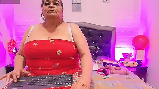 VickyBoobss online show from July 1, 2026, 7:46 pm