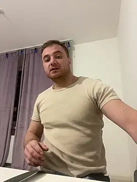 Snapshot of viamen chatting on January 7, 2025, 2:19 pm viamen online show from January 7, 2025, 2:19 pm