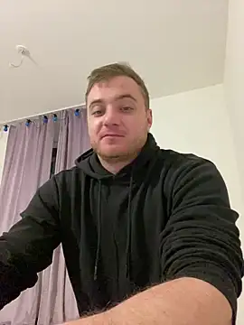 Snapshot of viamen chatting on January 7, 2025, 11:35 pm viamen online show from January 7, 2025, 11:35 pm