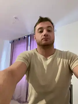 Snapshot of viamen chatting on January 8, 2025, 8:27 am viamen online show from January 8, 2025, 8:27 am