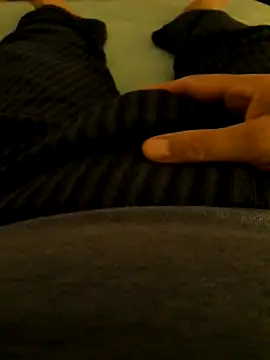 Schwach041967 online show from October 19, 2025, 6:25 am