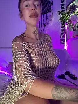 CheekyChels online show from June 9, 2026, 5:35 pm
