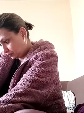 rosse26830 online show from March 22, 2025, 10:49 am