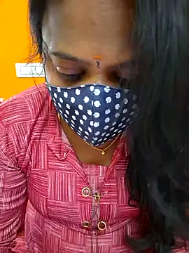 Snapshot of kanikasree chatting on January 31, 2025, 12:07 pm kanikasree online show from January 31, 2025, 12:07 pm