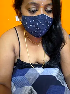 Snapshot of kanikasree chatting on February 18, 2025, 6:04 pm kanikasree online show from February 18, 2025, 6:04 pm
