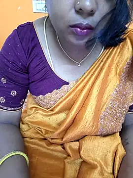 Snapshot of kanikasree chatting on March 3, 2025, 12:27 pm kanikasree online show from March 3, 2025, 12:27 pm