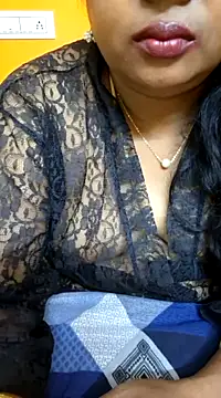 Snapshot of kanikasree chatting on March 10, 2025, 10:13 pm kanikasree online show from March 10, 2025, 10:13 pm