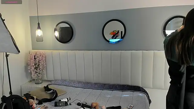 Snapshot of chelsea_bolton_ chatting on June 10, 2026, 12:59 pm chelsea bolton online show from June 10, 2026, 12:59 pm
