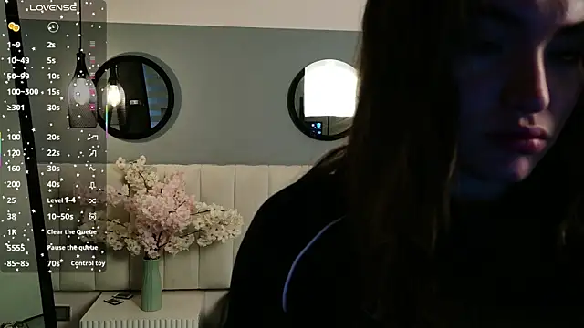Snapshot of chelsea_bolton_ chatting on July 16, 2026, 12:11 pm chelsea bolton online show from July 16, 2026, 12:11 pm