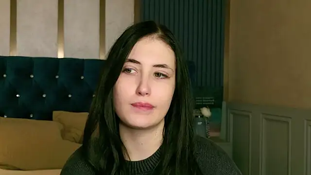 EmmaLawrens online show from September 26, 2025, 9:08 pm