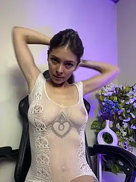 Aleska Miami online show from May 18, 2026, 3:51 pm