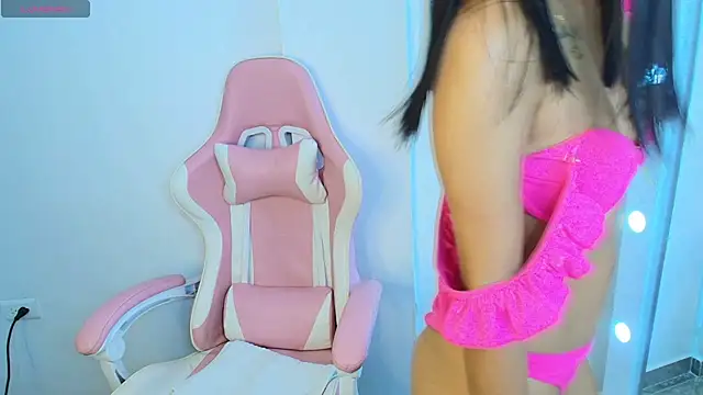 Snapshot of sweet_dania_ chatting on March 2, 2025, 9:22 pm sweet dania online show from March 2, 2025, 9:22 pm