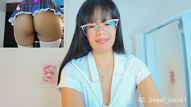 Snapshot of sweet_dania_ chatting on March 14, 2025, 5:05 am sweet dania online show from March 14, 2025, 5:05 am