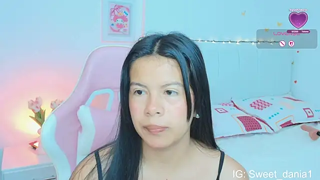Snapshot of sweet_dania_ chatting on September 13, 2025, 9:09 am sweet dania online show from September 13, 2025, 9:09 am