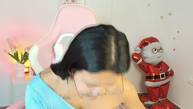 Snapshot of sweet_dania_ chatting on March 5, 2026, 8:54 am sweet dania online show from March 5, 2026, 8:54 am