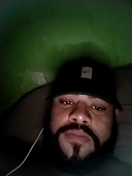Snapshot of safado0027 chatting on April 22, 2026, 7:11 am safado0027 online show from April 22, 2026, 7:11 am
