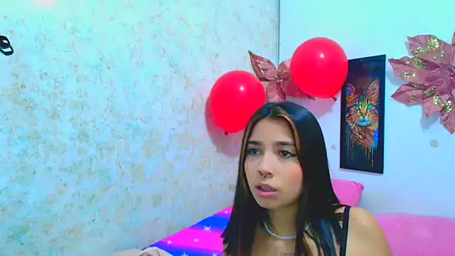 Rousse violett online show from February 17, 2025, 8:36 pm